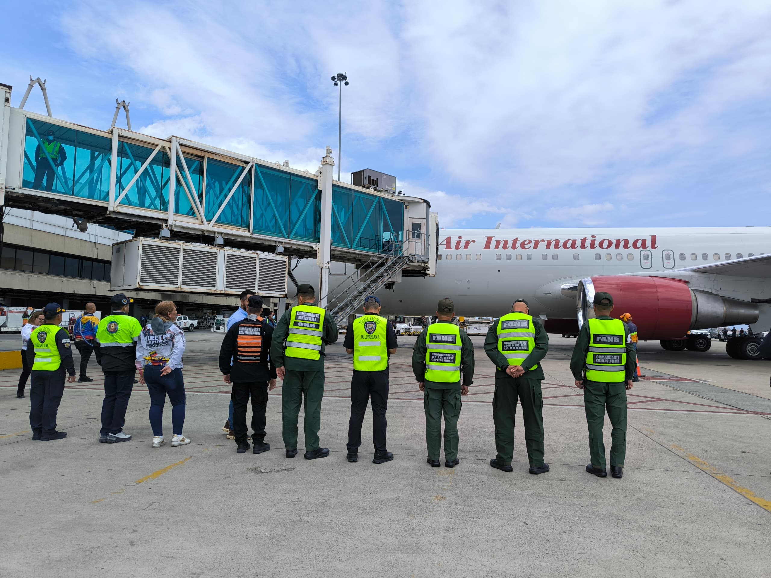 141 migrantes venezolanos retornaron desde Estados Unidos