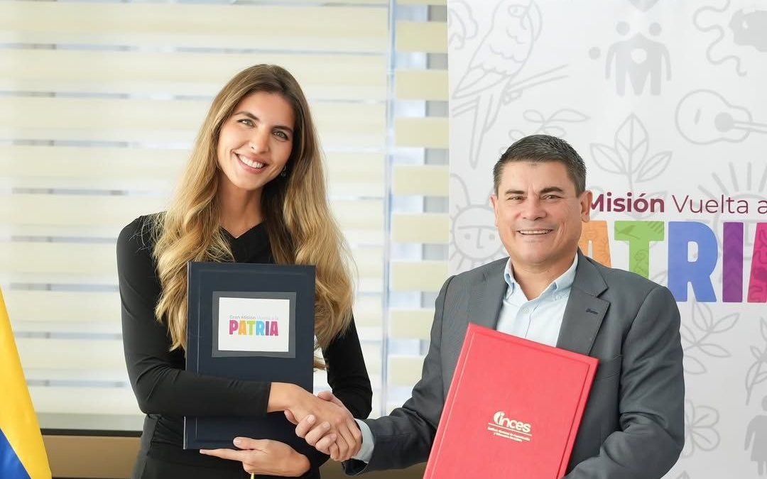 Gran Misión Vuelta a la Patria y el Inces firman convenio para formación de venezolanos repatriados